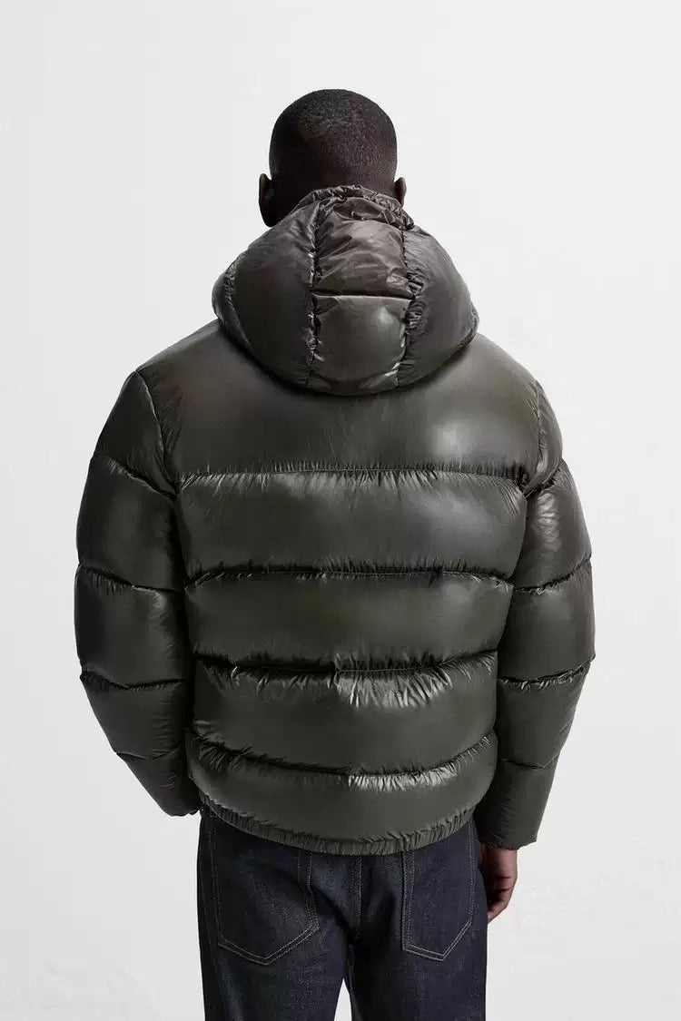 AVOMO - Viral Puffer (Unisex)