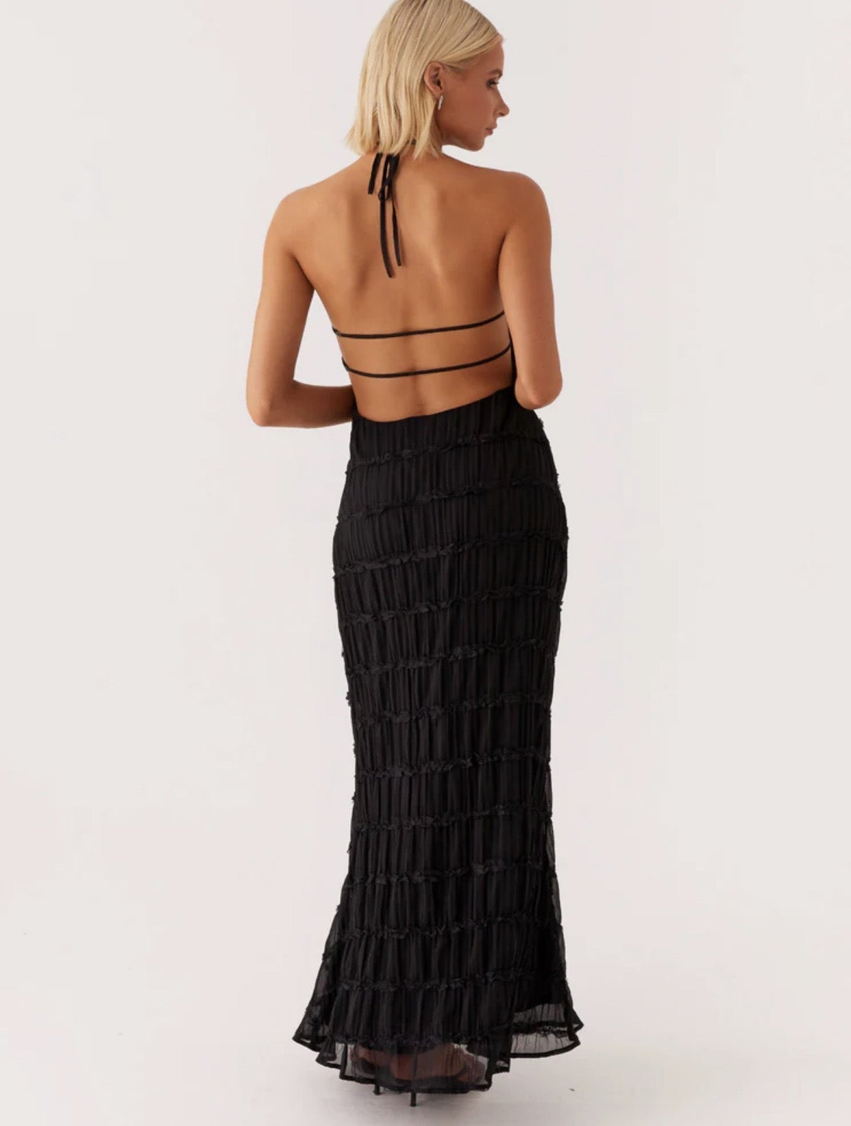 AVOMO – Luna Crochet Dress