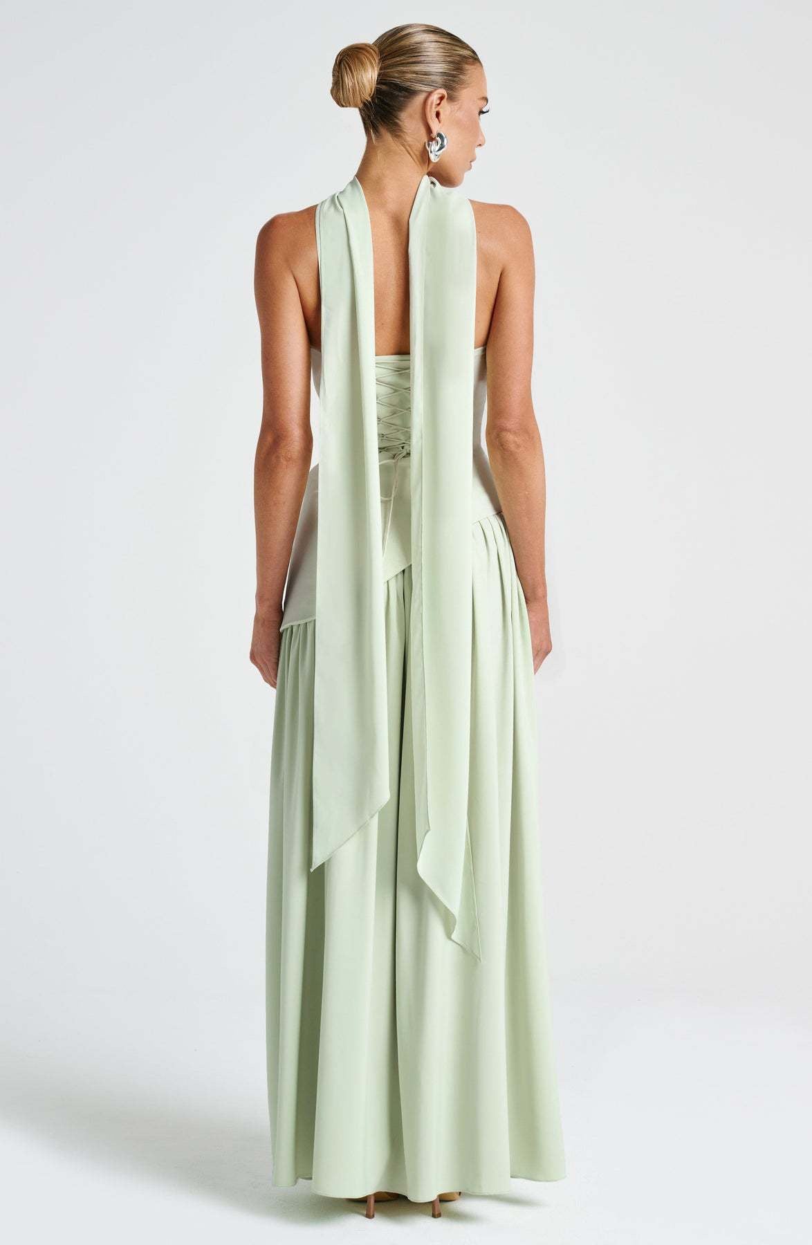 AVOMO - Élégance Dress