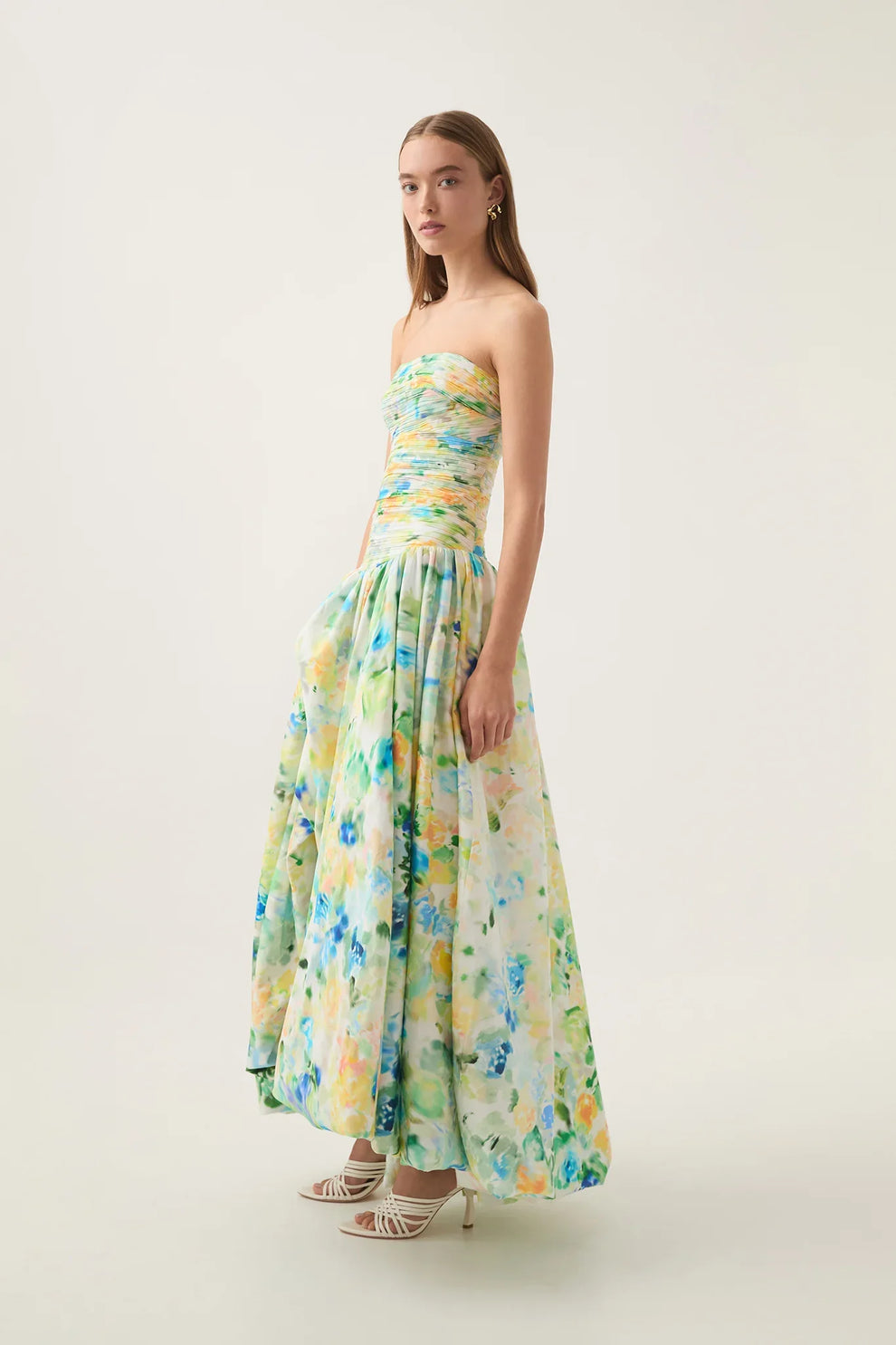 AVOMO - 🌸 “Bella Flora” Dress