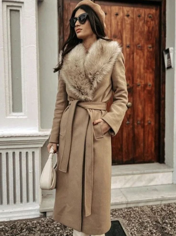 AVOMO - Luxury Coat